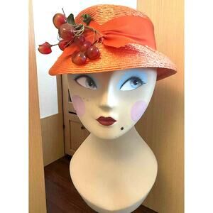 Vintage 1950s FISK CHICAGO Novelty Fruit-Trimmed Straw Hat Individually Tailored